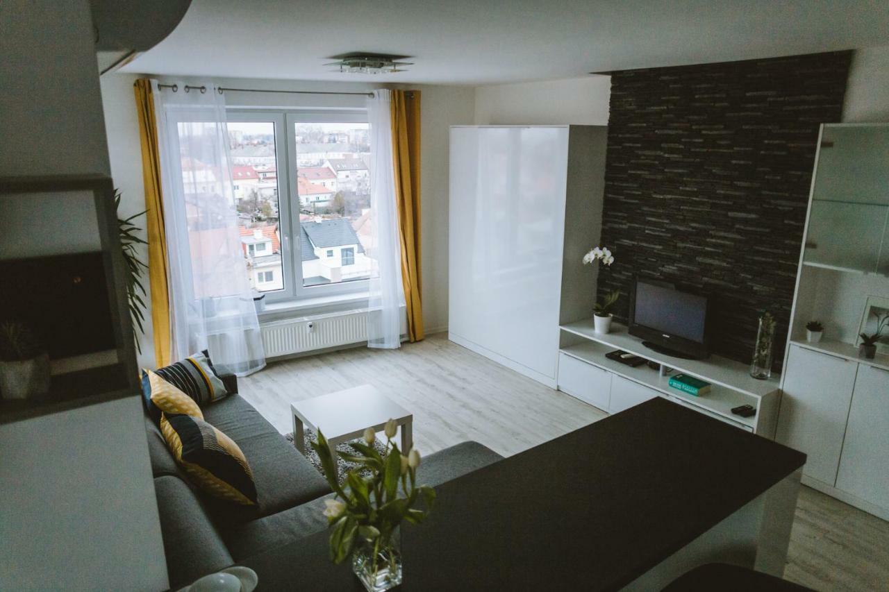 Design Apartment, The City Centre Close To The Health Spa Piest'any Eksteriør bilde
